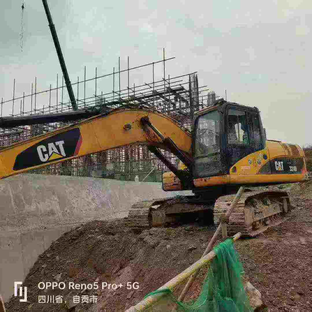 Used Caterpillar CT20 Excavator 2016 Model / 5