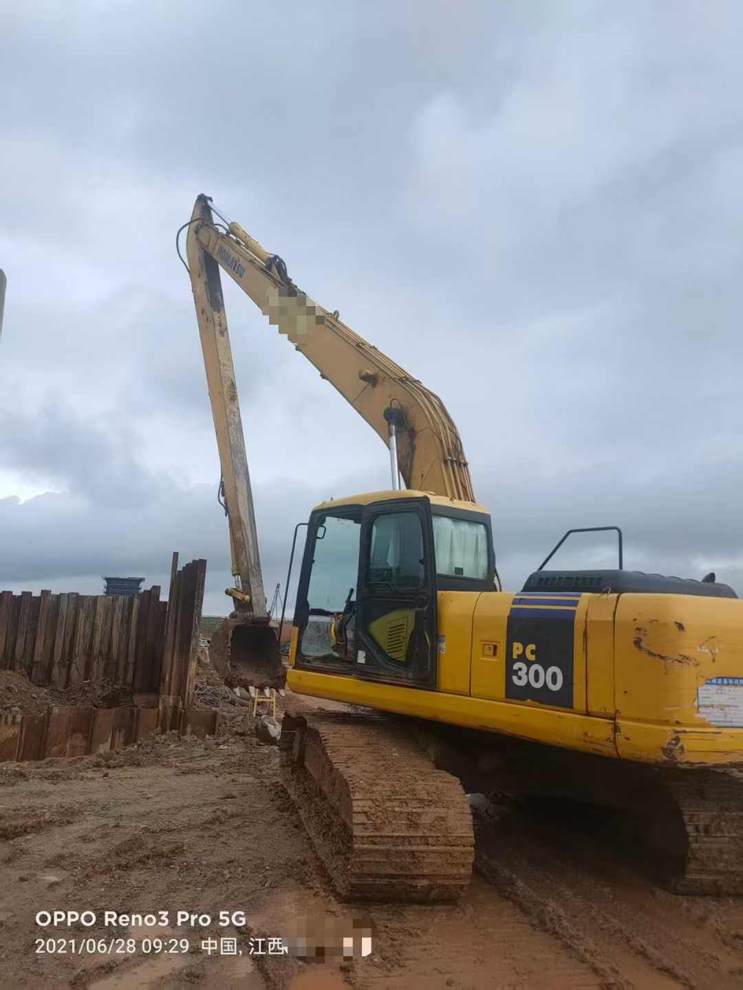 Used Komatsu PW220-7 Excavator 2016 Model / 4