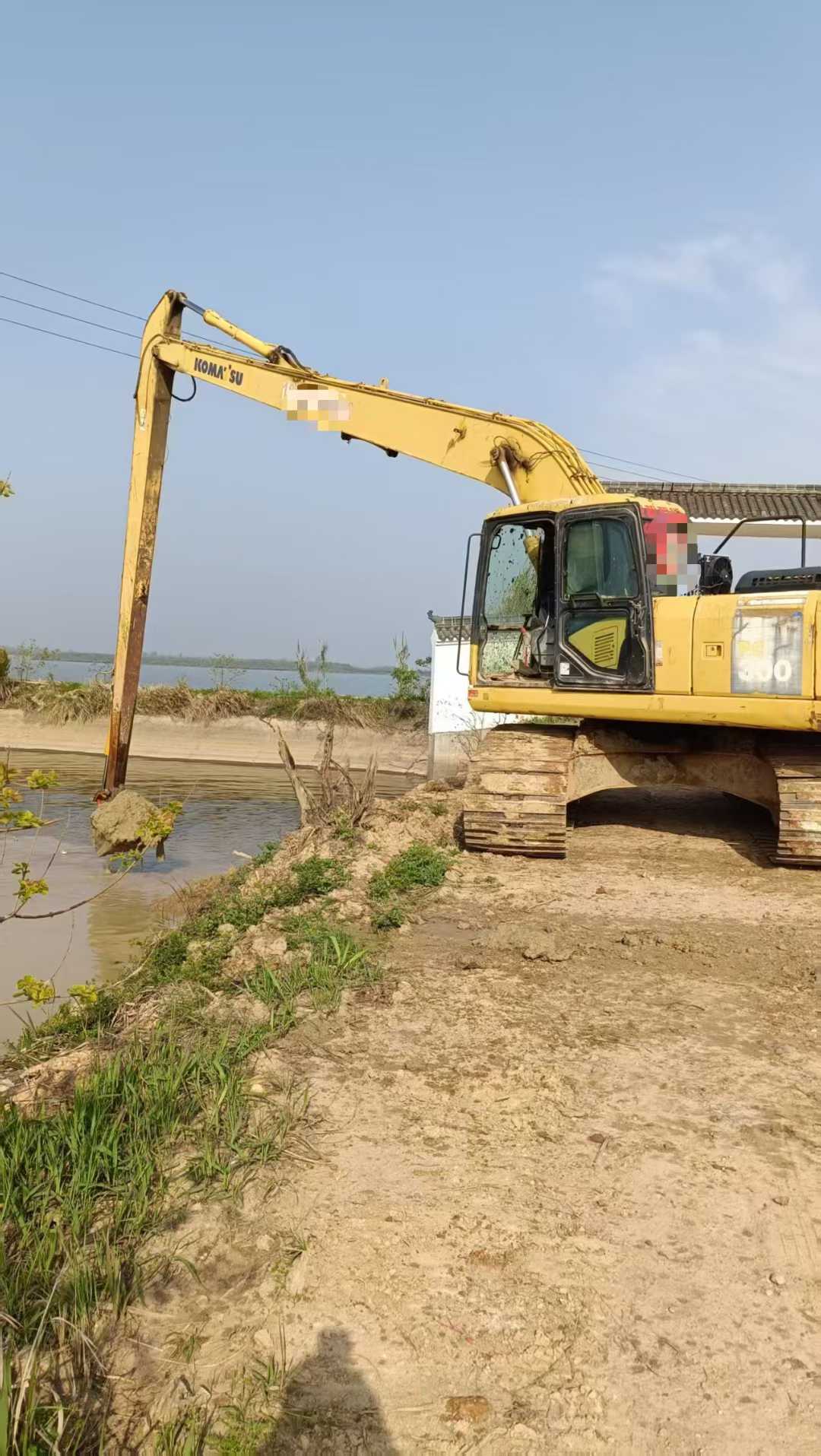 Used Komatsu PW220-7 Excavator 2016 Model / 3