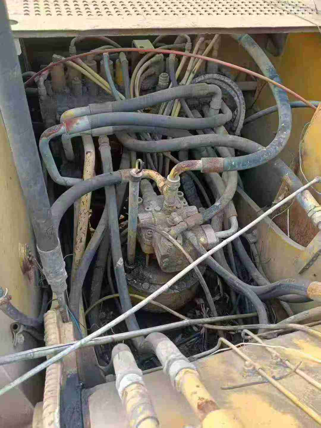 Used Caterpillar CT20 Excavator 2016 Model / 3