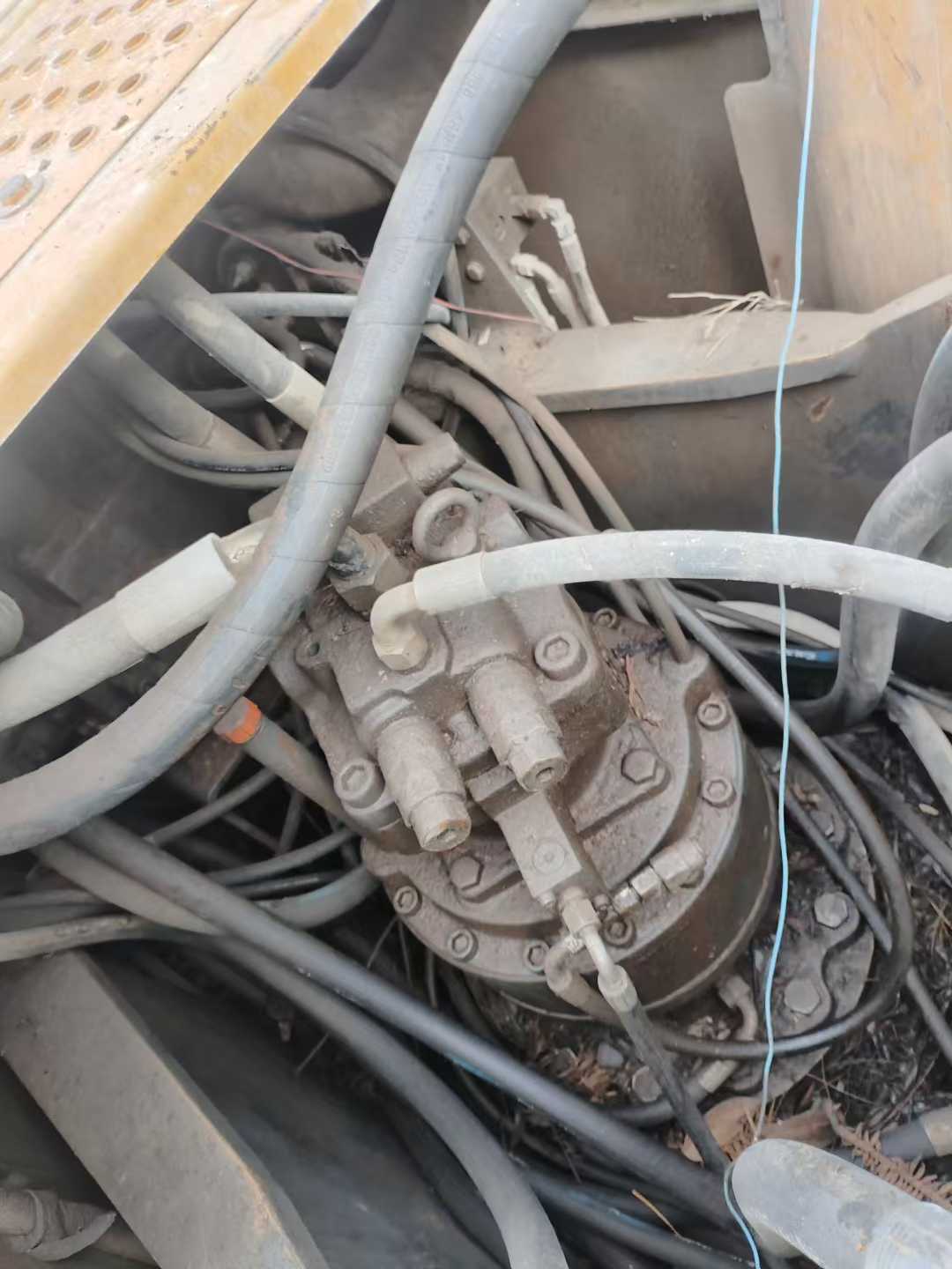 Used XCMG LW200 Excavator 2018 Model / 7