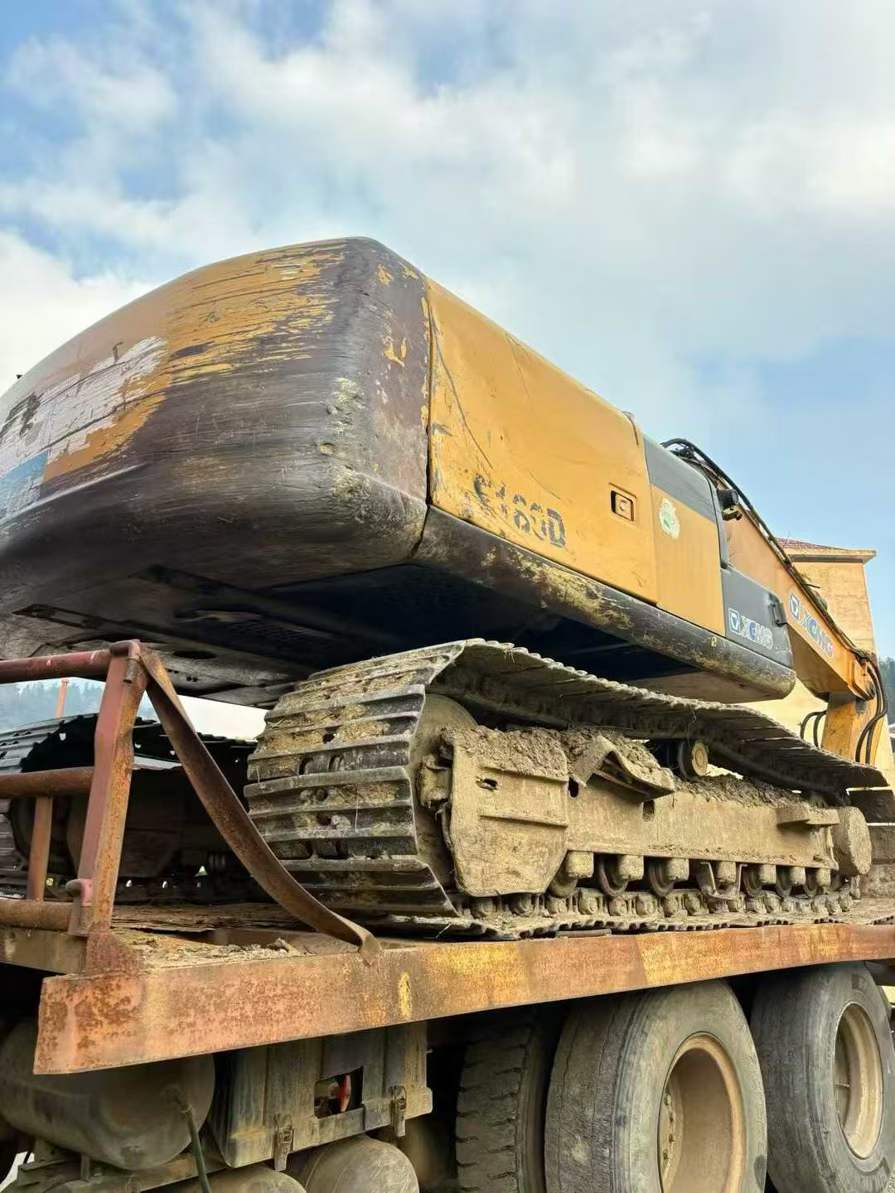 Used XCMG XE150 Excavator 2015 Model