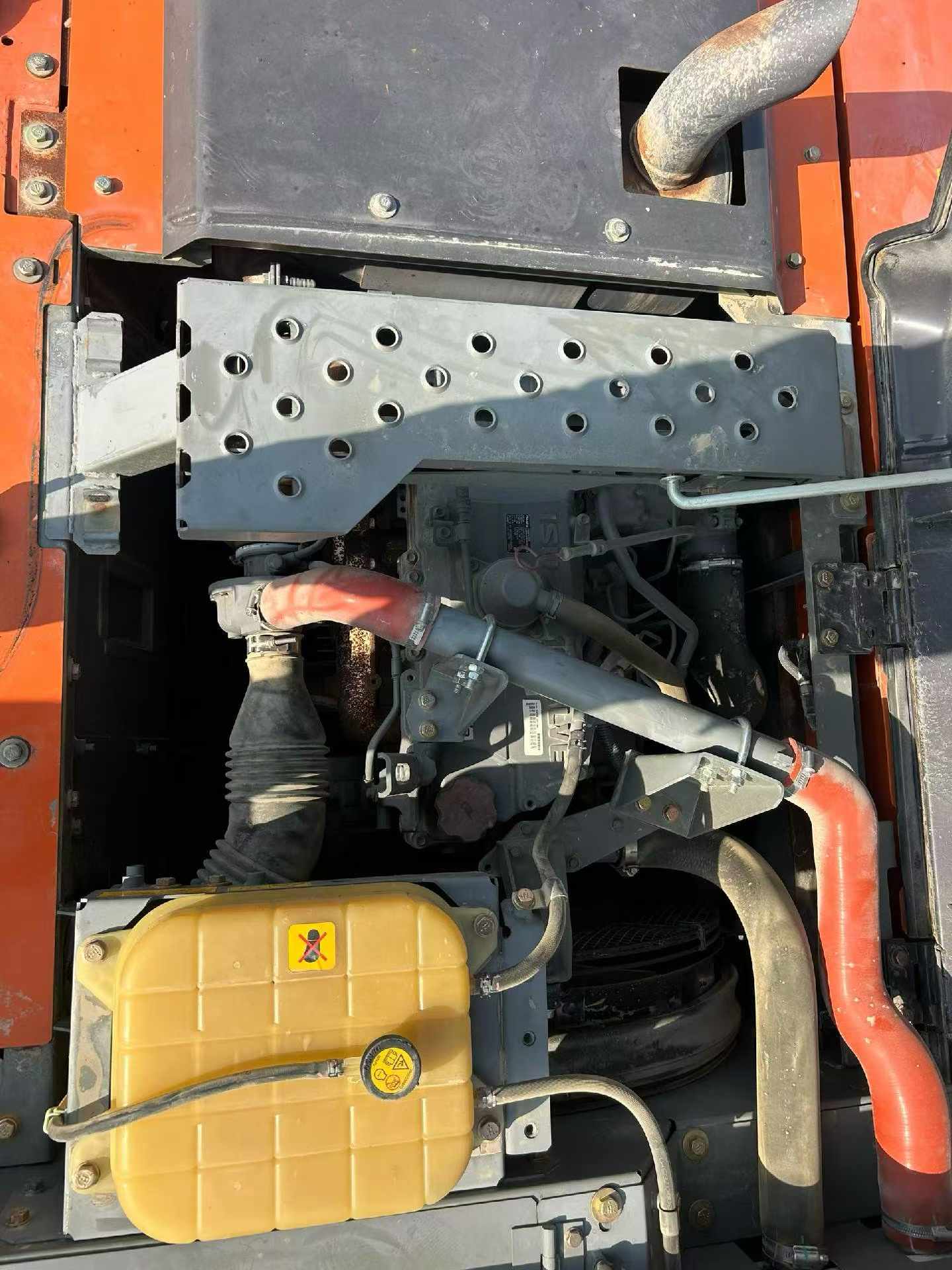 Used Hitachi ZAXIS200 Excavator 2023 Model / 5