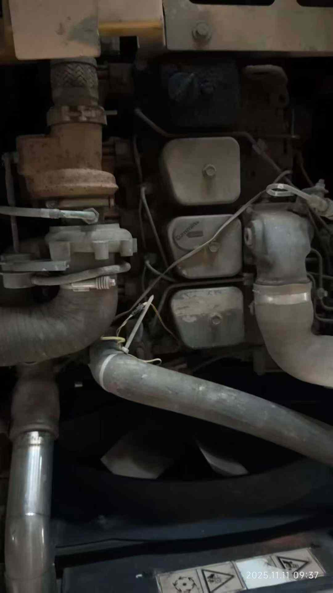 Used XCMG XE150D Excavator 2016 Model / 4