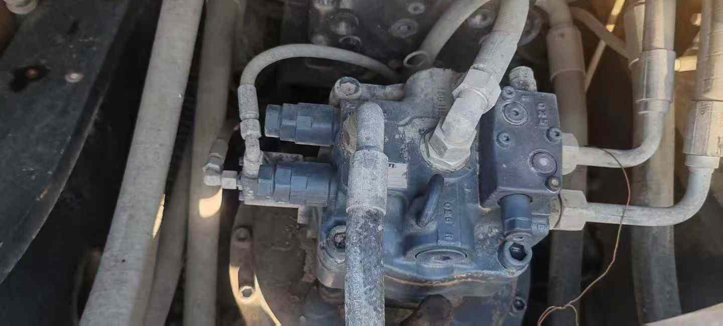 Used XCMG XE80 Excavator 2020 Model / 3