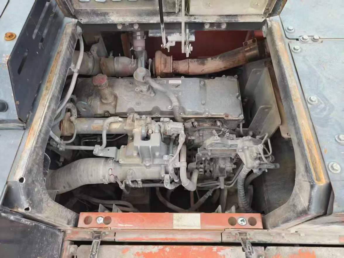 Used Hitachi EX90 Excavator 2017 Model / 6