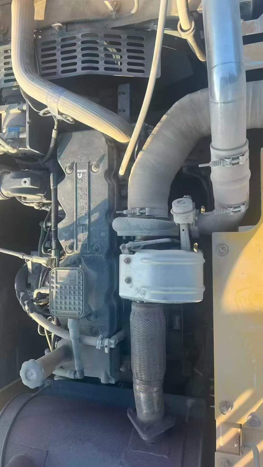 Used XCMG LW200 Excavator 2018 Model / 6