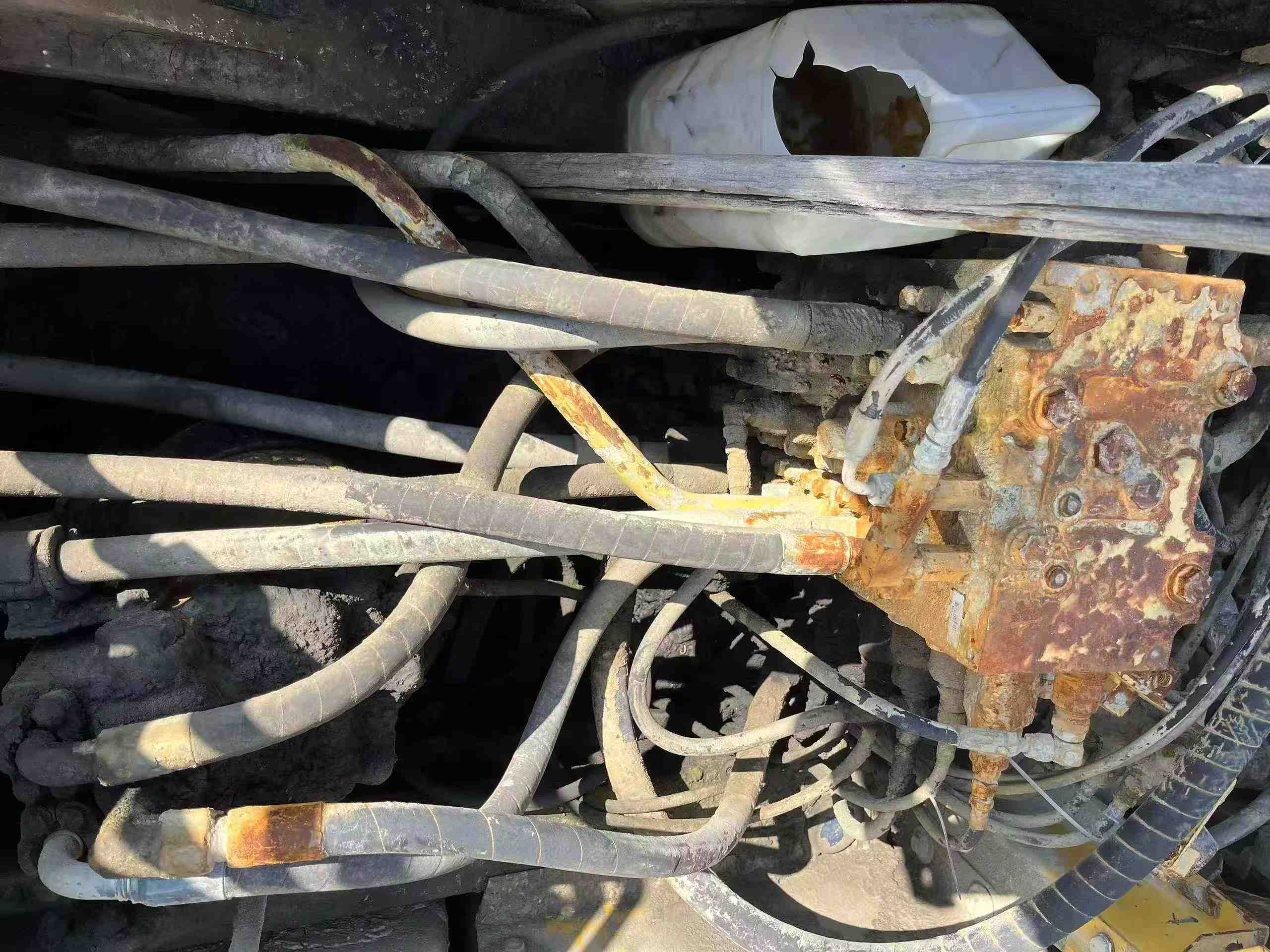 Used Komatsu PC240-11M0 Excavator 2016 Model / 6