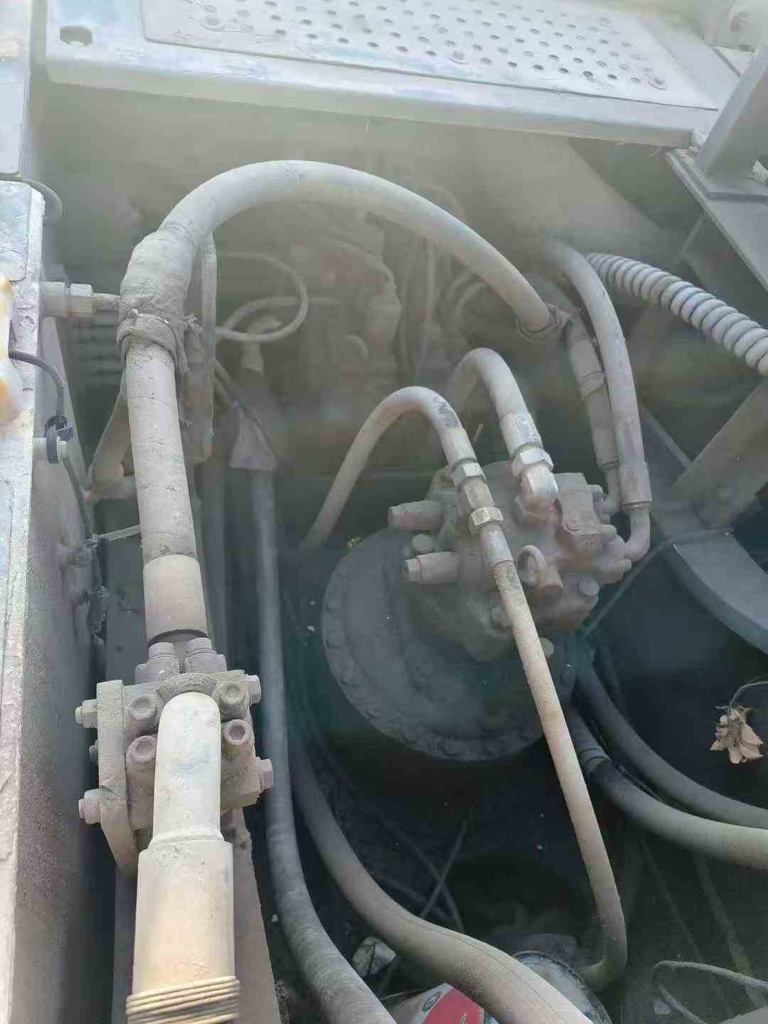 Used XCMG LW550KV Excavator 2020 Model / 3