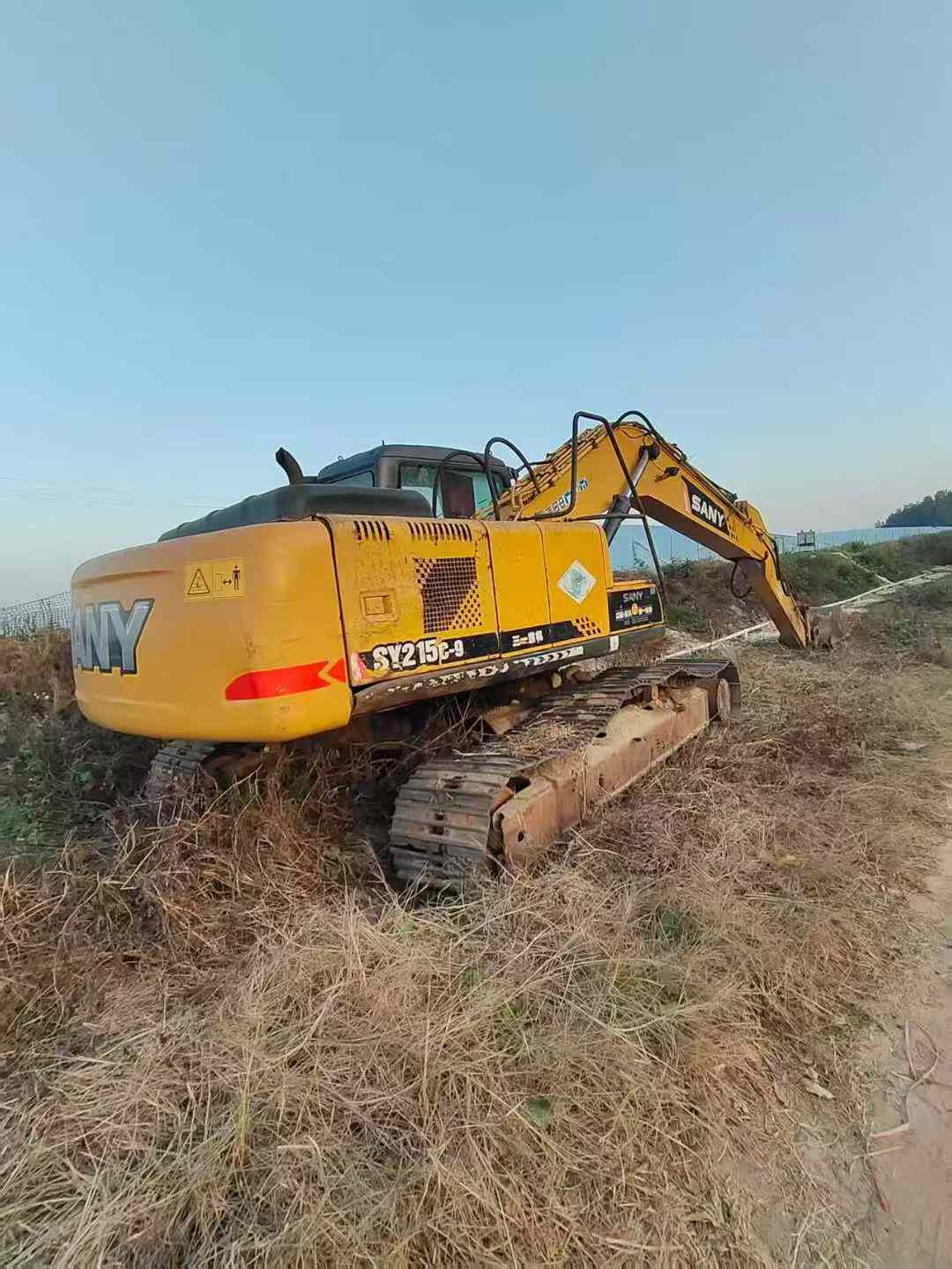 Used Sany SY215W Excavator 2016 Model / 3