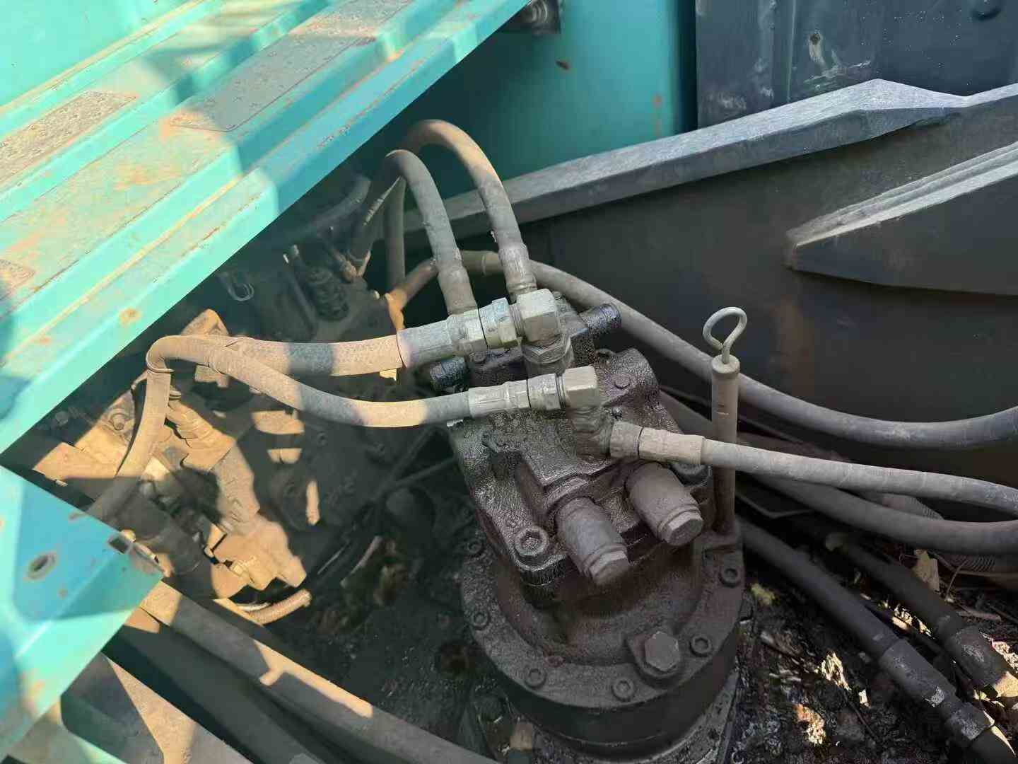 Used Kobelco SK200-10 Excavator 2017 Model / 3