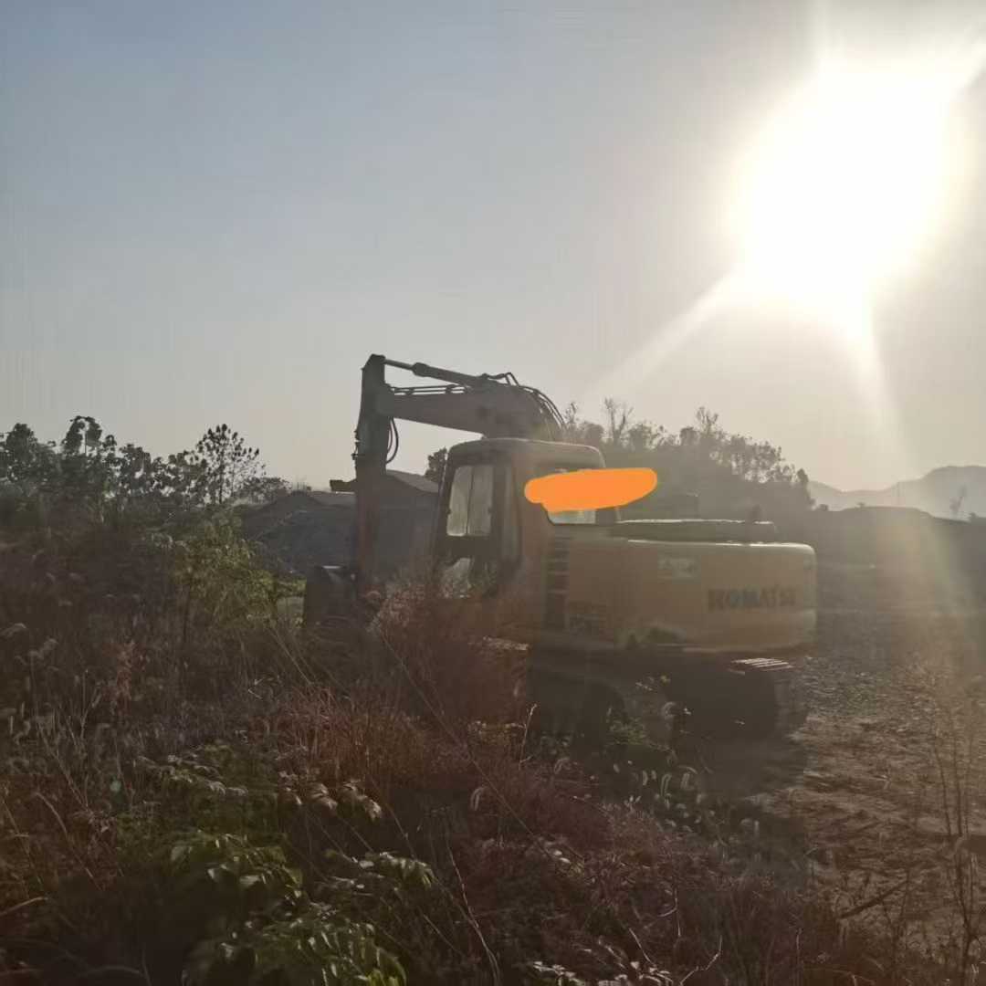 Used Komatsu PC120-6E Excavator 2016 Model / 9