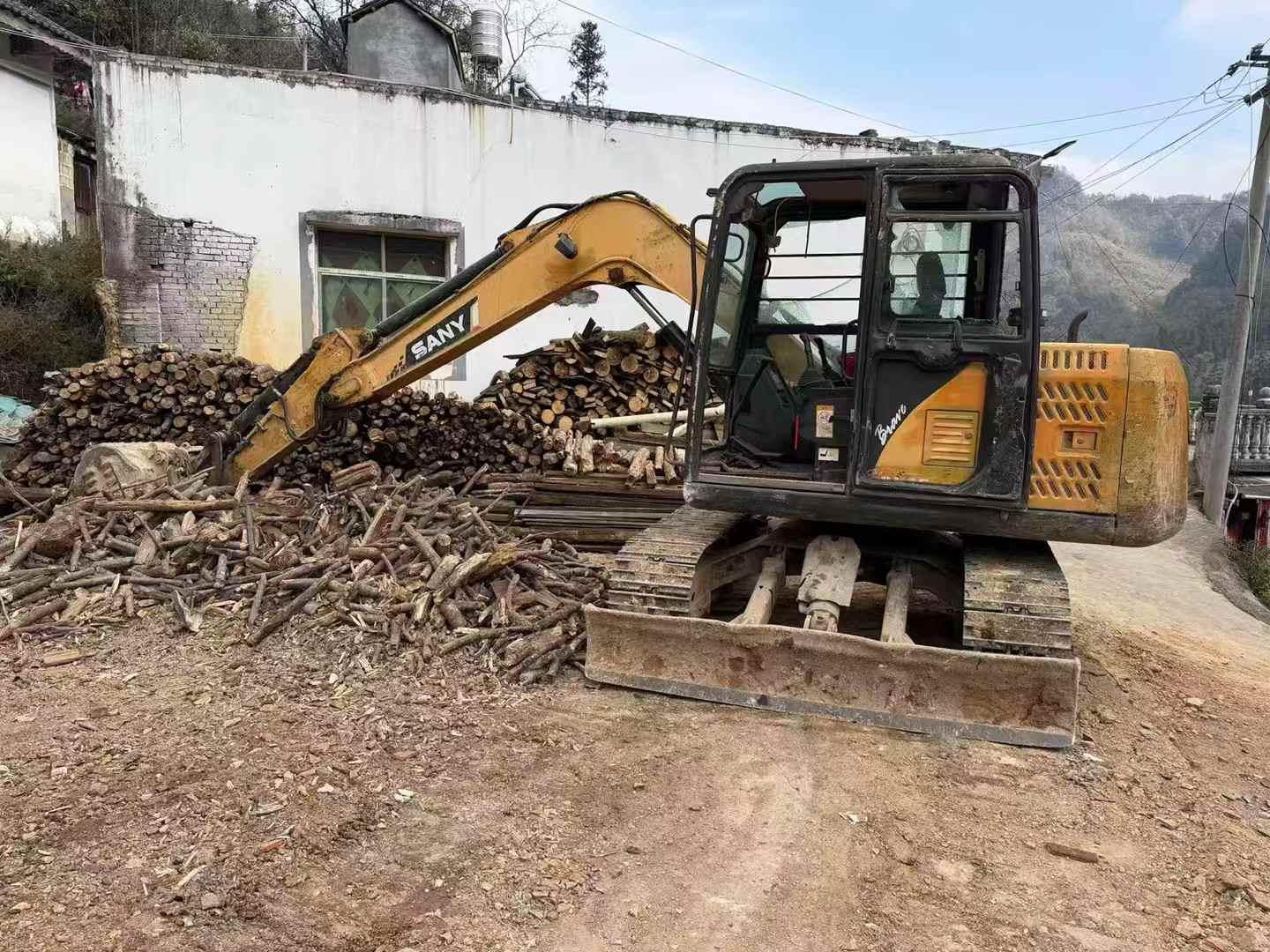 Used Sany SY75 Excavator 2014 Model / 2