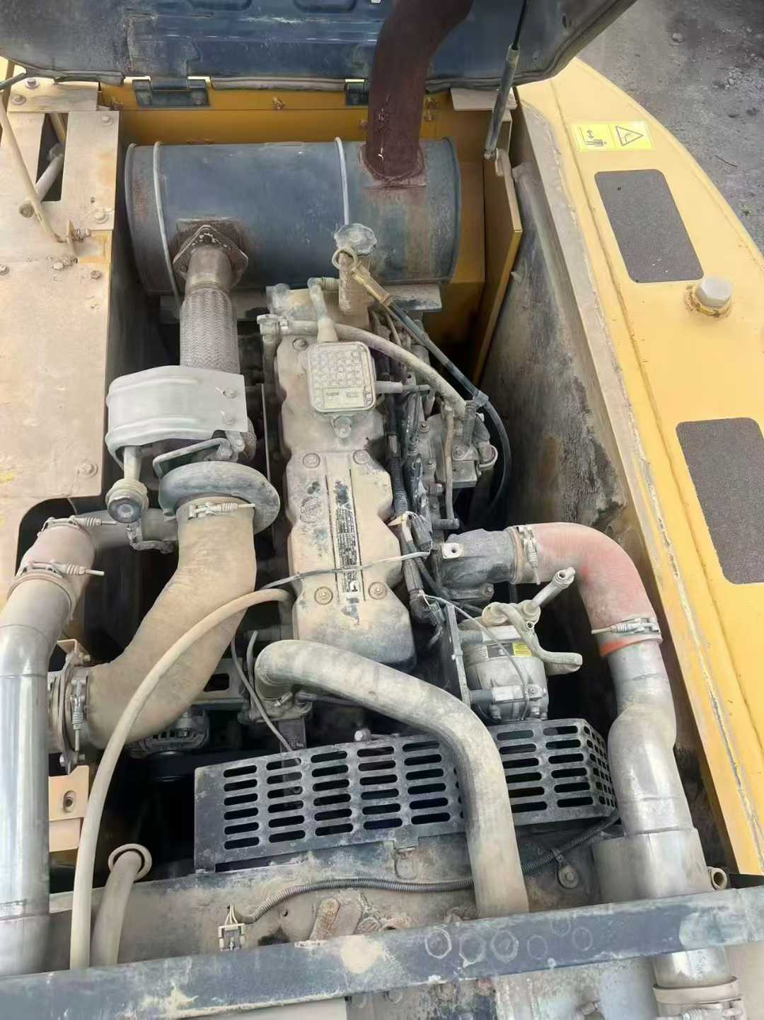 Used XCMG XE215 Excavator 2017 Model / 2