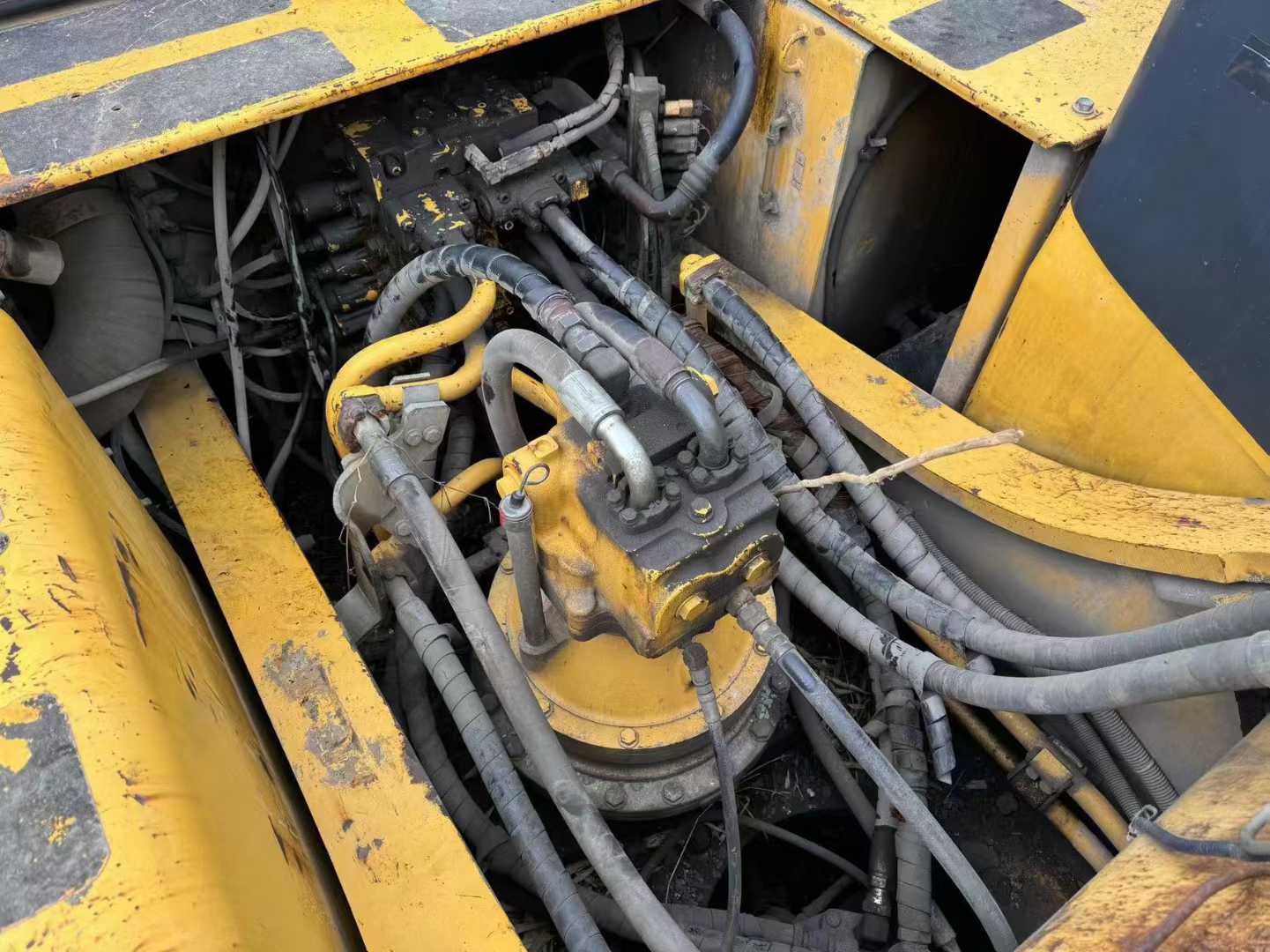 Used Komatsu PC60 Excavator 2016 Model / 2