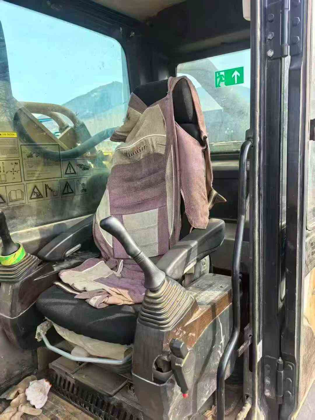 Used Sany SY85 Excavator 2016 Model / 3