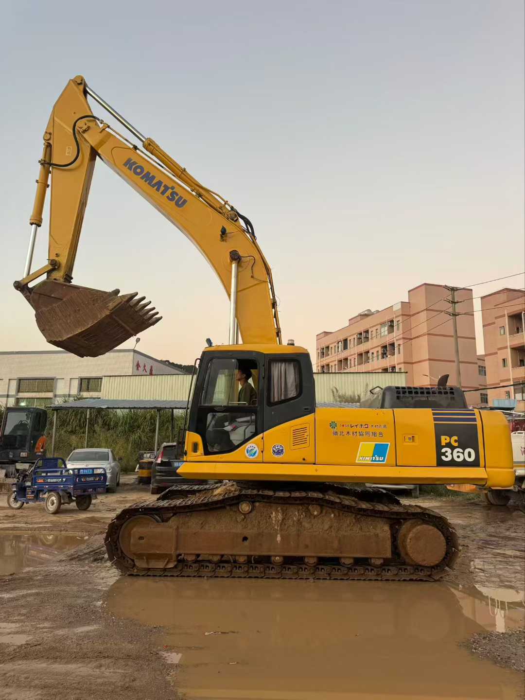 Used Komatsu PC60-7 Excavator 2016 Model / 3