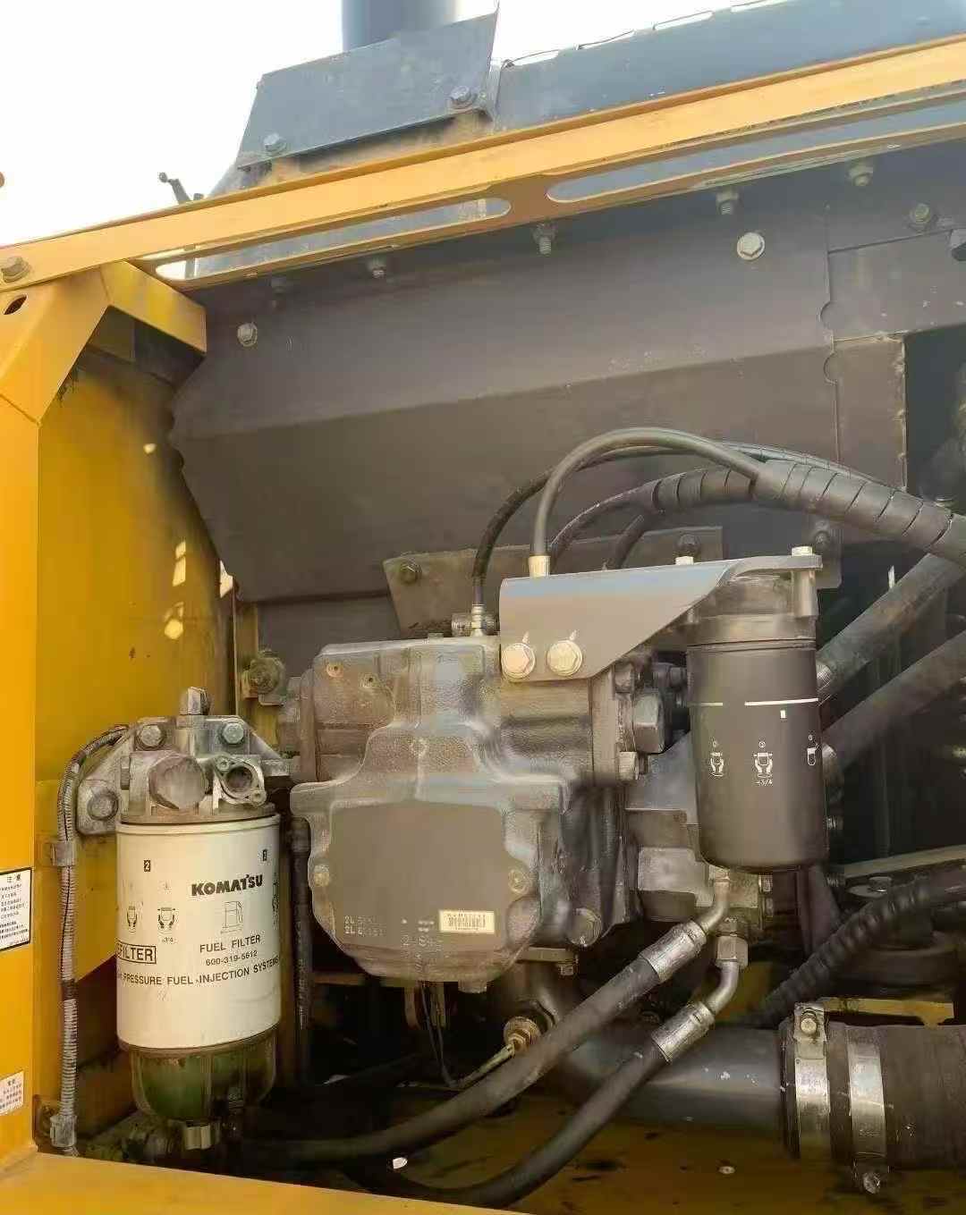 Used Komatsu PC200-8 Excavator 2021 Model / 4