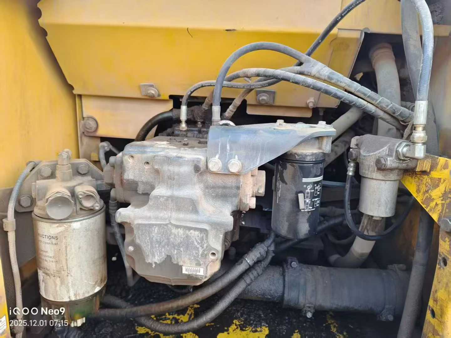 Used Komatsu PC200 Excavator 2015 Model / 7