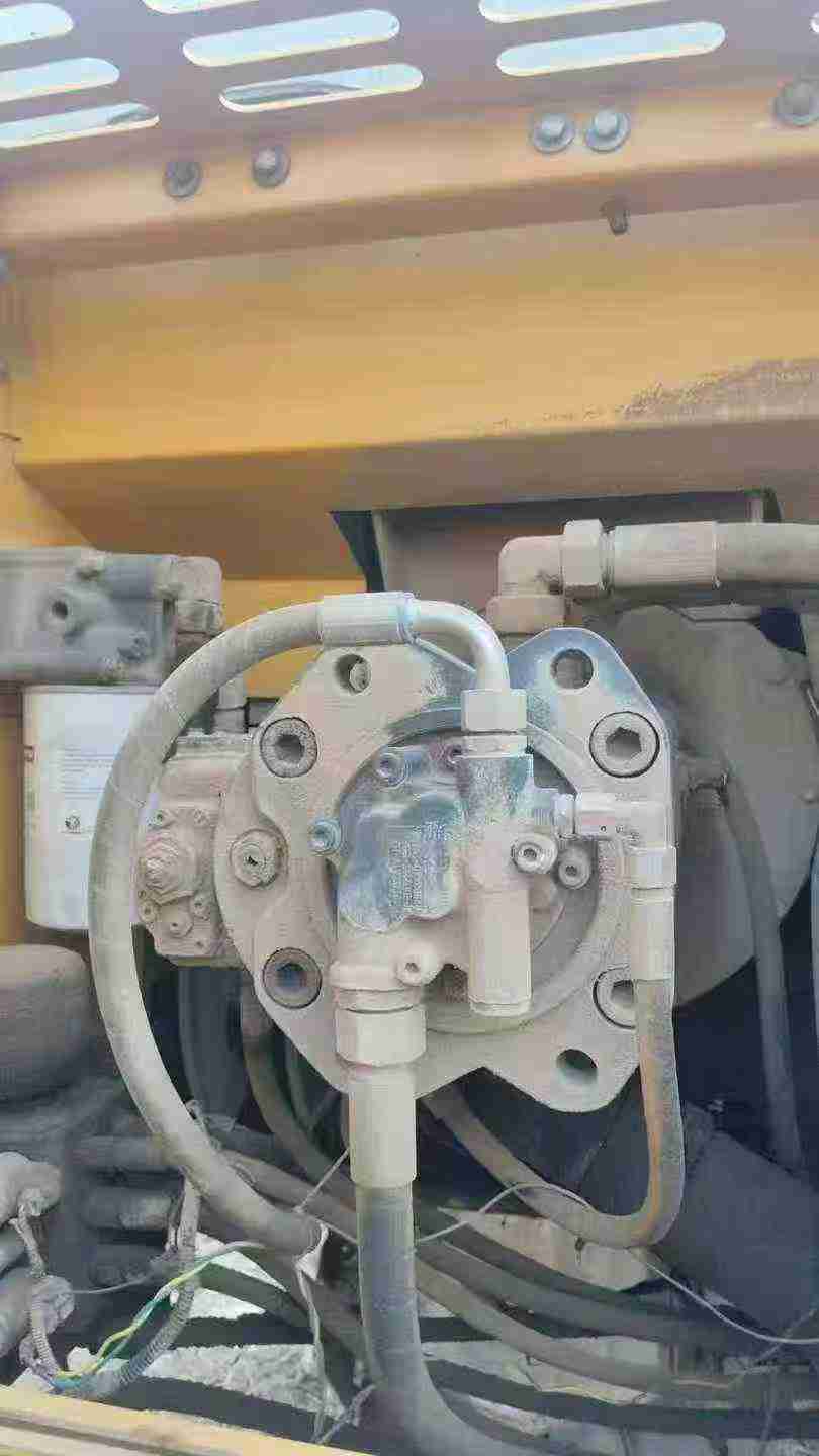 Used XCMG XE215 Excavator 2014 Model / 9