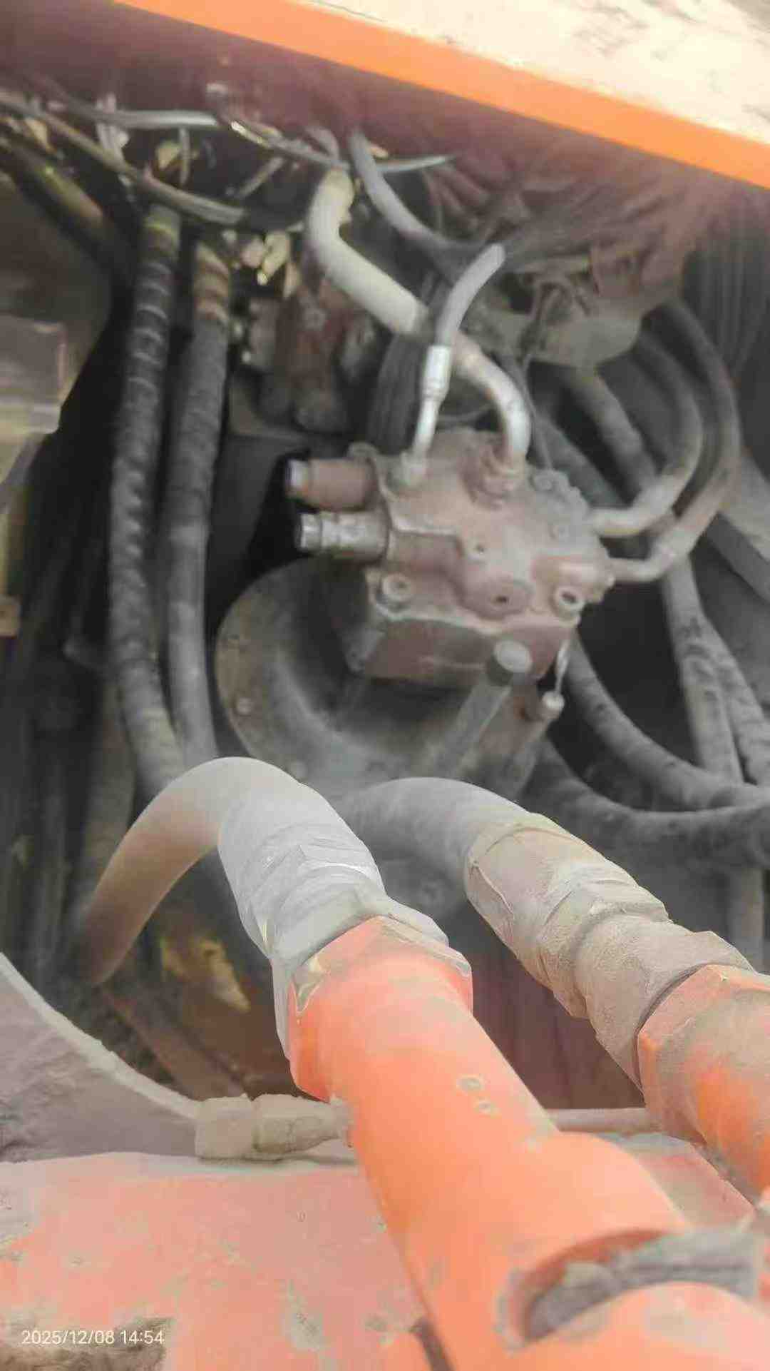 Used Hitachi ZX60-5G Excavator 2014 Model / 6