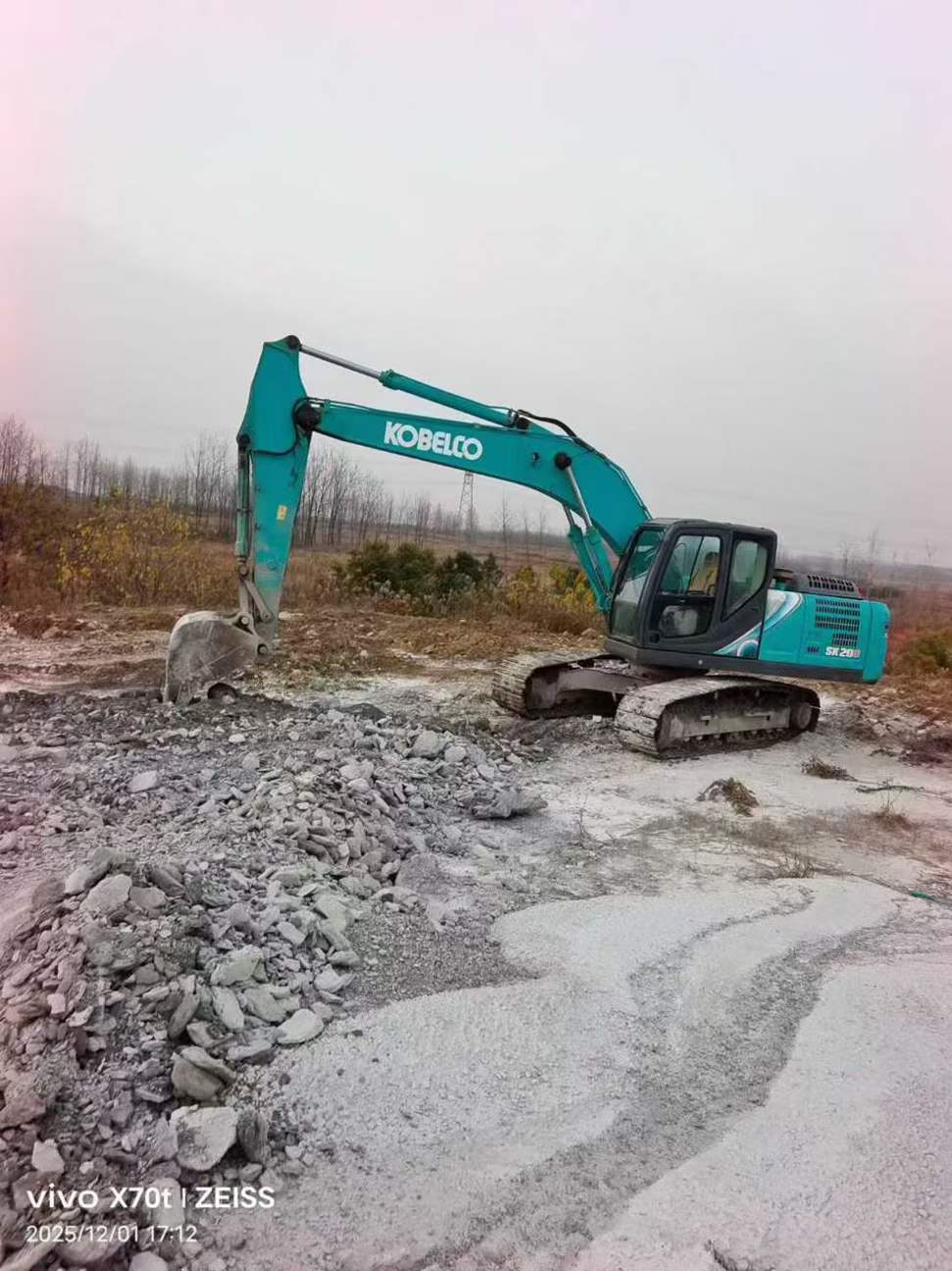 Used Kobelco SK200 Excavator 2017 Model