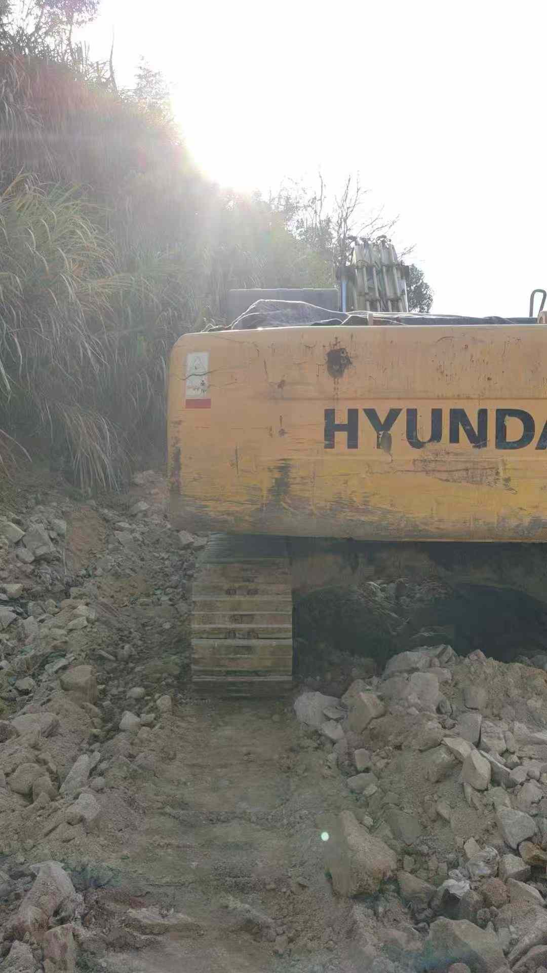 Used Hyundai R335-7 Excavator 2016 Model