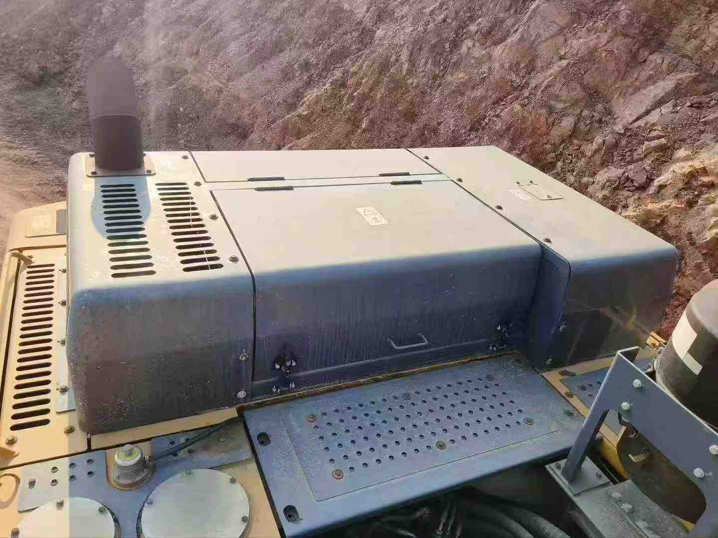 Used XCMG XE550DK Excavator 2022 Model / 3