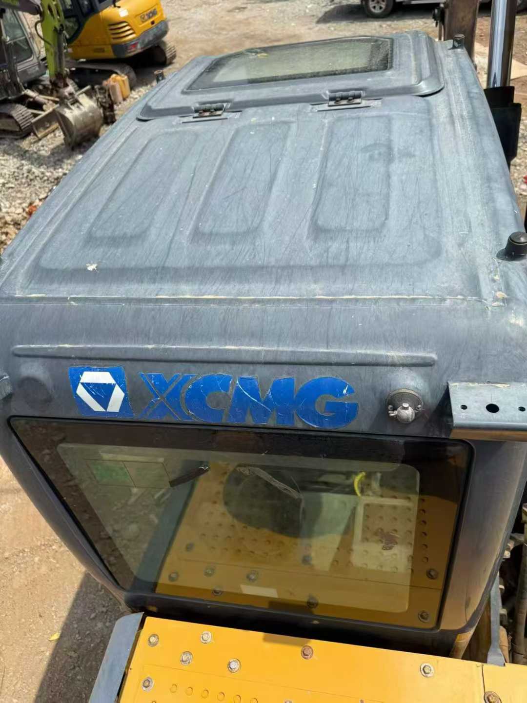 Used XCMG XE215 Excavator 2017 Model / 7