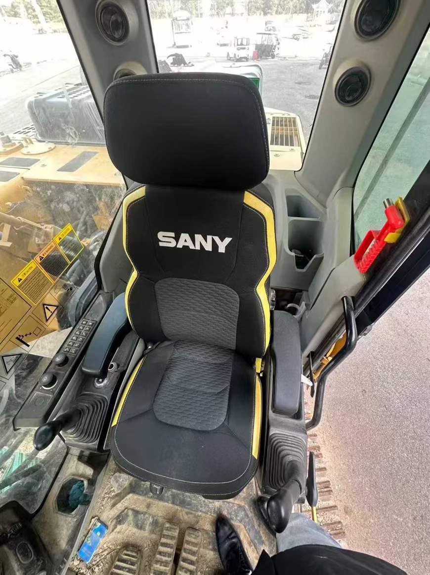 Used Sany SY215W Excavator 2022 Model / 5