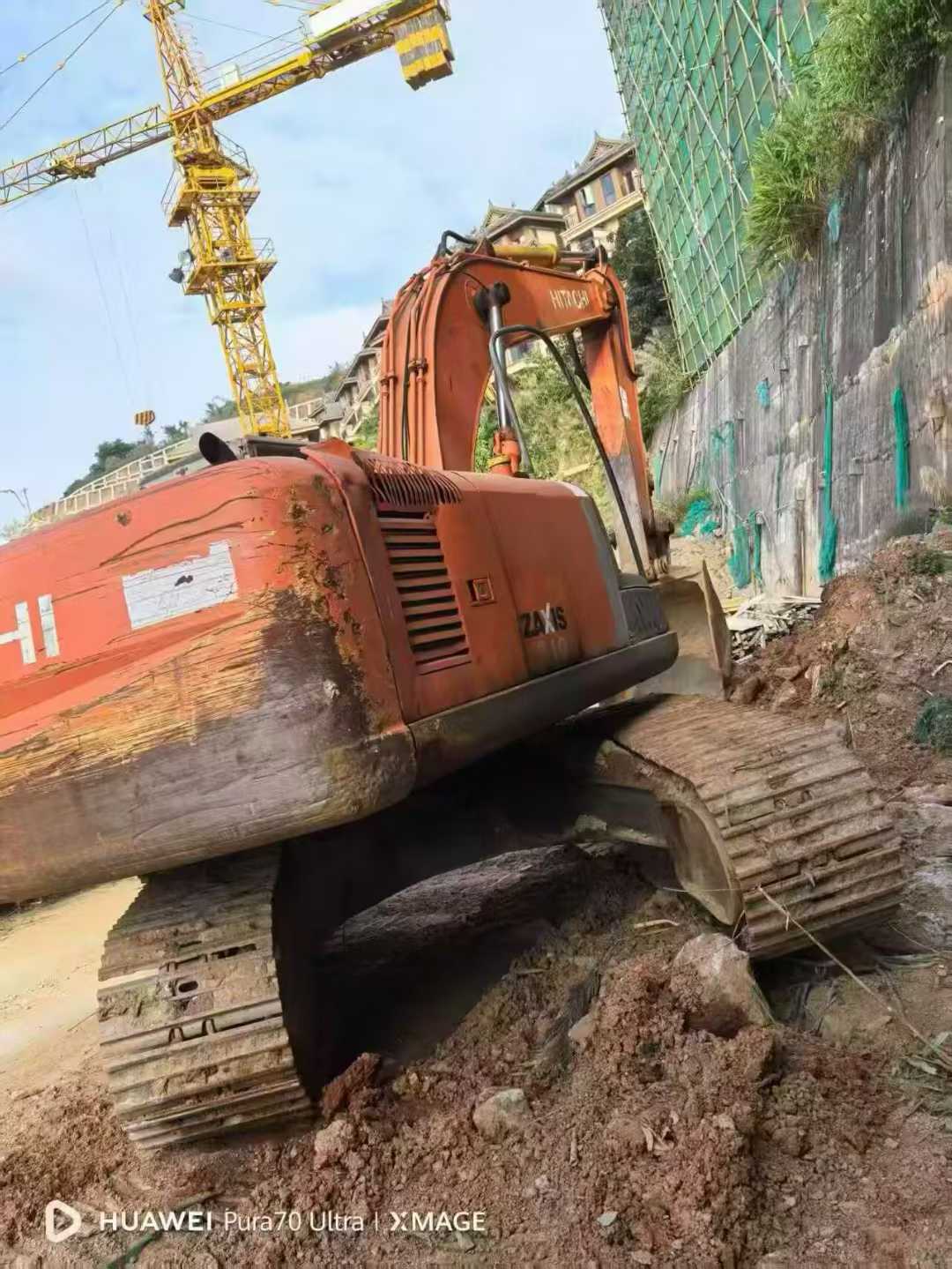 Used Hitachi ZAXIS200 Excavator 2016 Model / 2