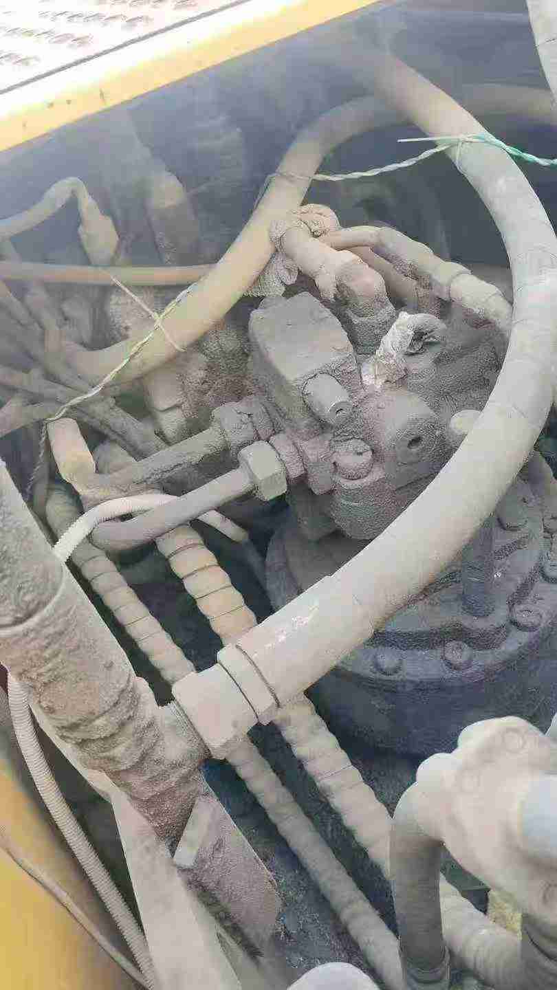 Used XCMG XE215 Excavator 2014 Model / 7