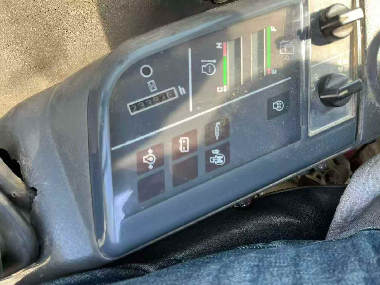 Used Komatsu PC60-7 Excavator 2016 Model / 7