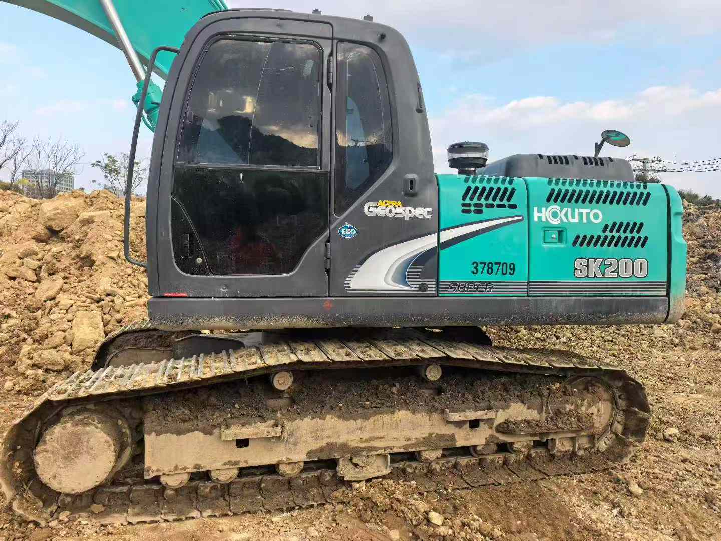 Used Kobelco SK200 Excavator 2016 Model / 9