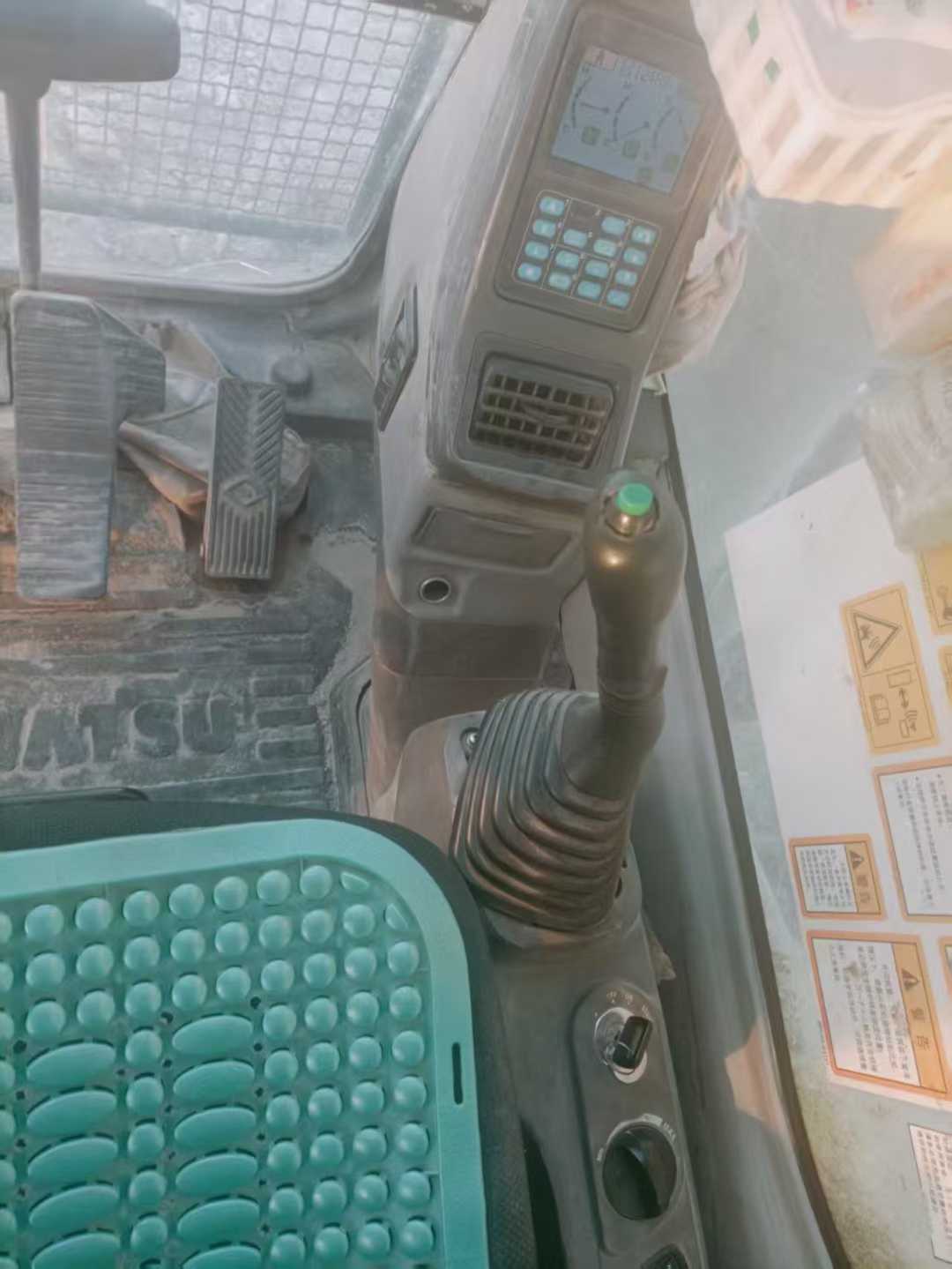 Used Komatsu PC60-7 Excavator 2015 Model / 5