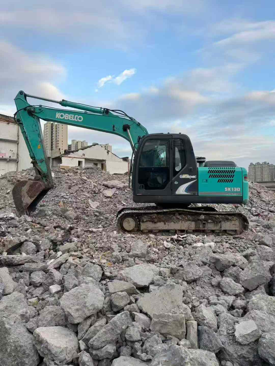Used Kobelco SK130 Excavator 2020 Model / 4