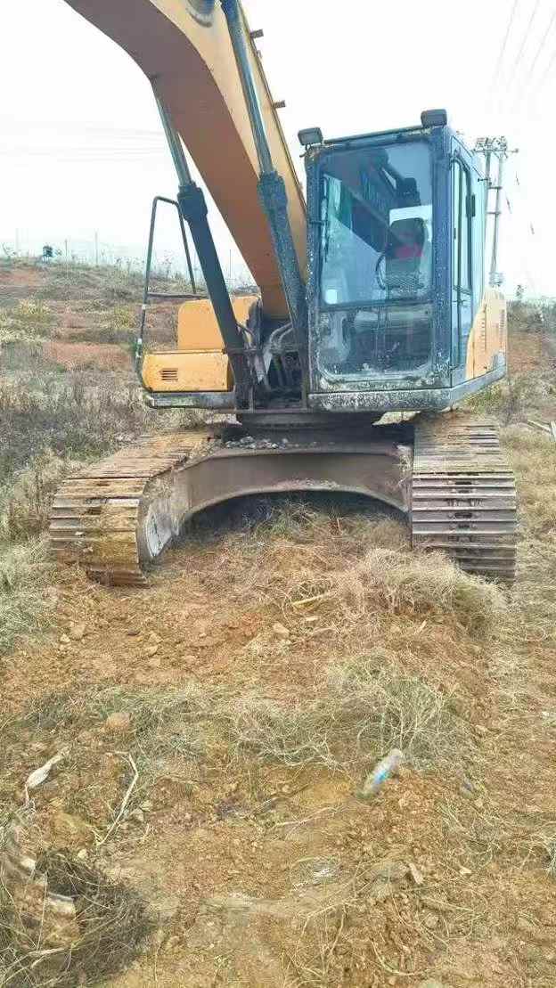 Used Sany SY215C-9 Excavator 2016 Model / 4