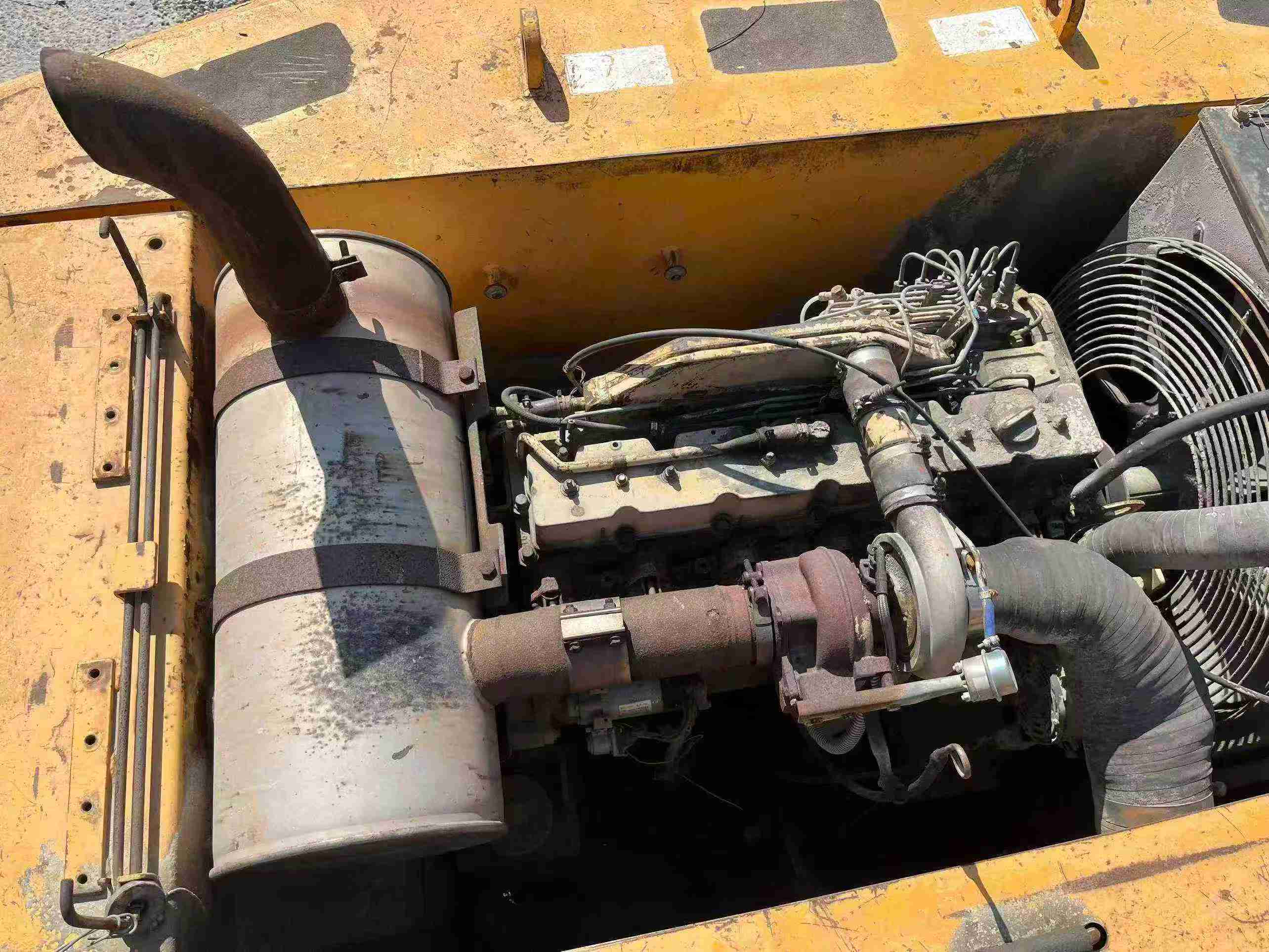 Used Hyundai HX305L Excavator 2016 Model / 2