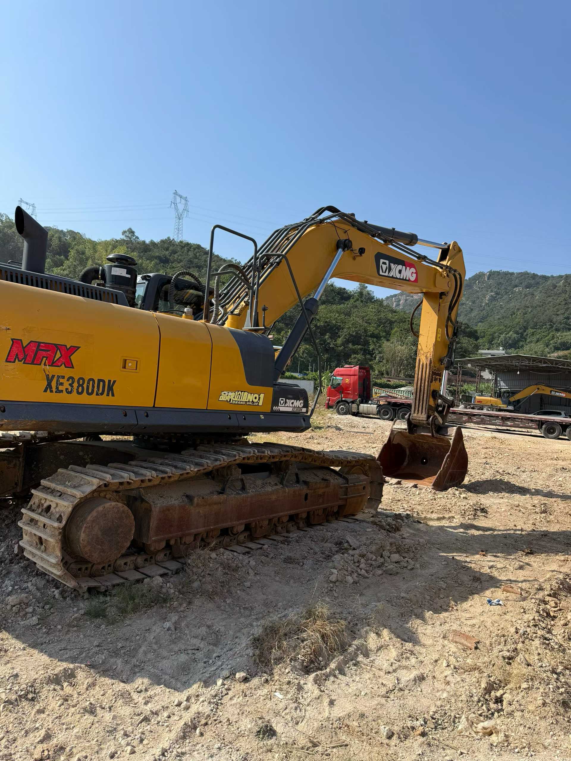 Used XCMG XEG2600 Excavator 2022 Model