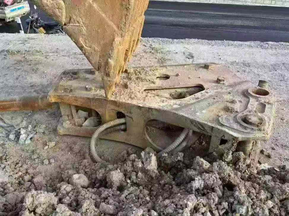 Used Sany SY75 Excavator 2020 Model / 3