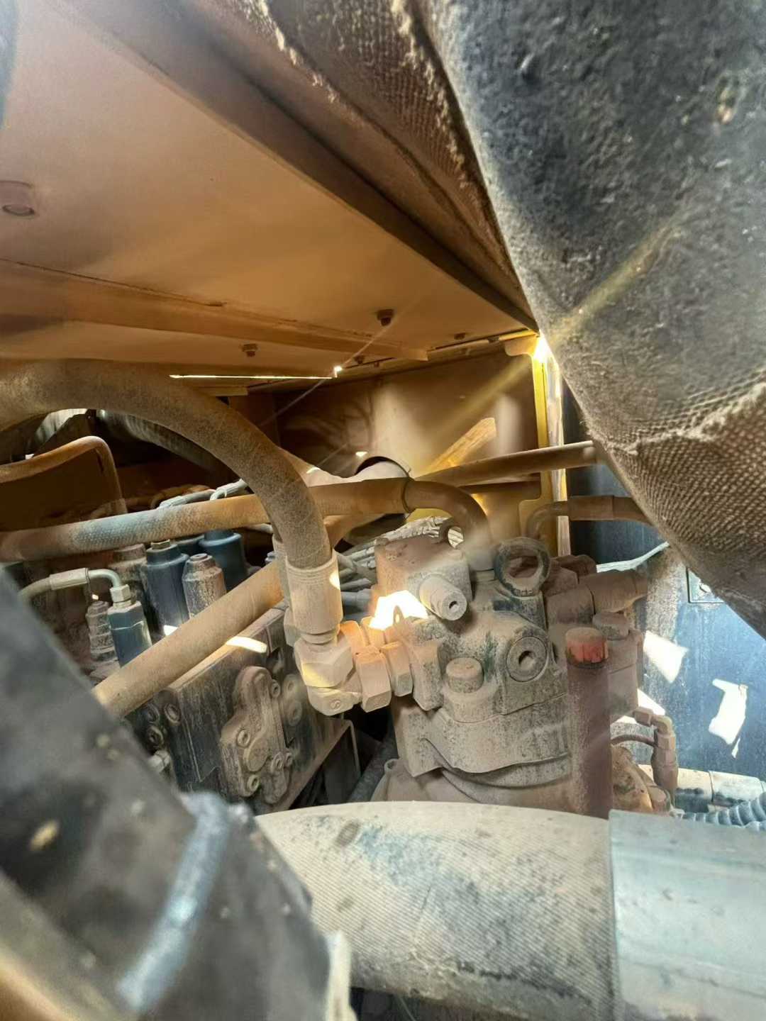 Used XCMG LW200 Excavator 2021 Model / 8