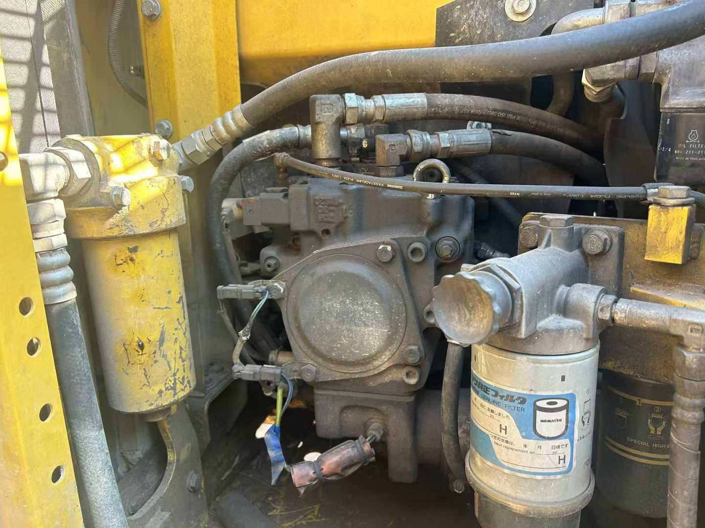 Used Komatsu PC120-8 Excavator 2016 Model / 7