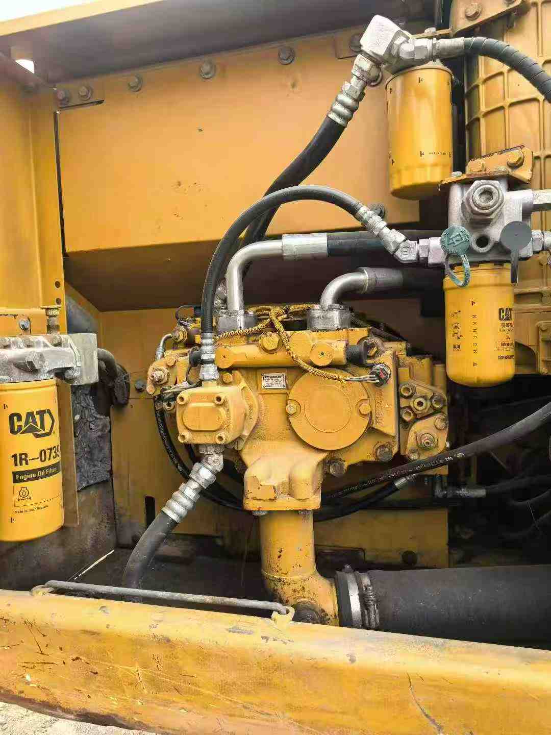 Used Caterpillar CT20 Excavator 2012 Model / 5