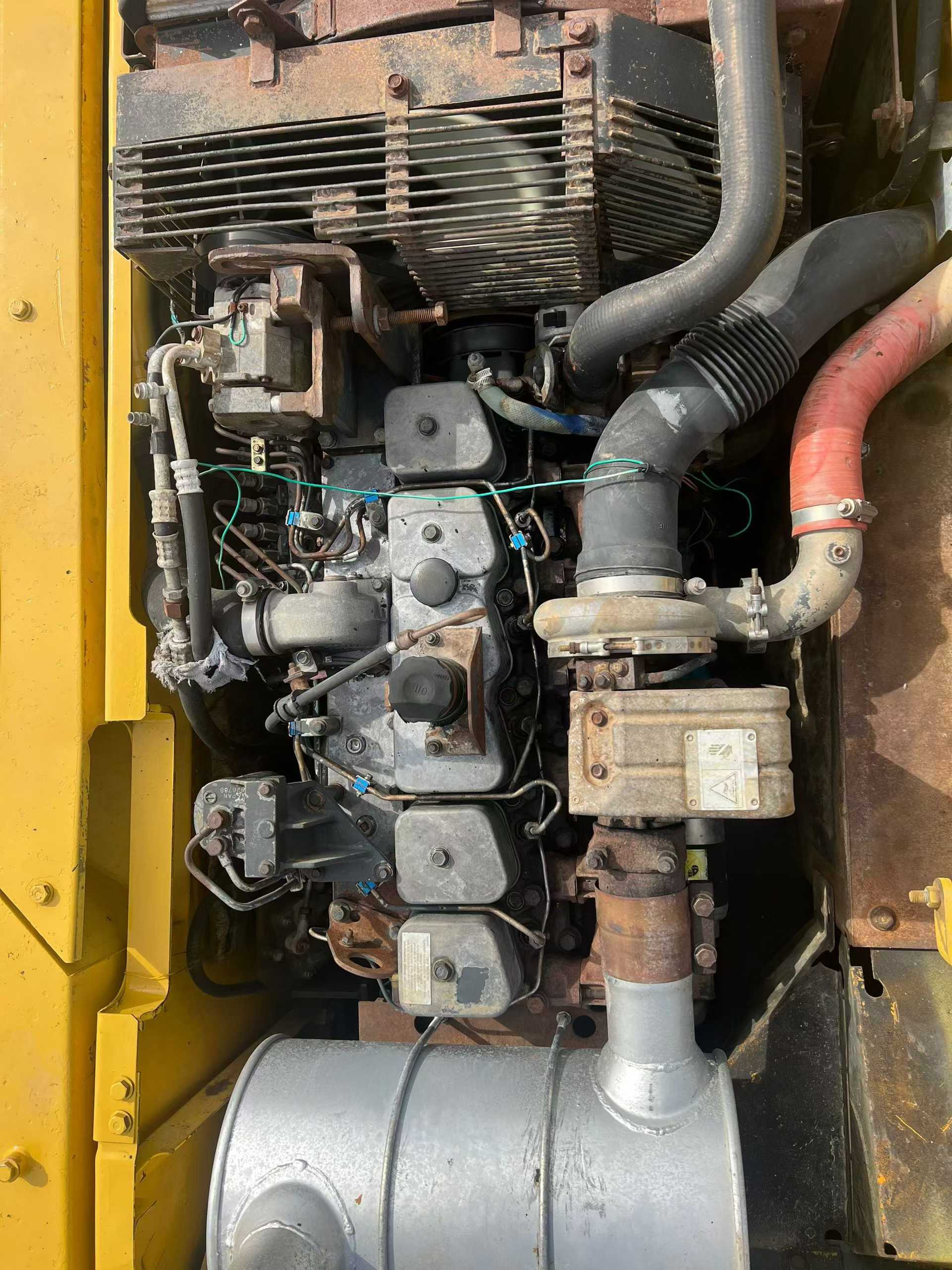 Used Komatsu PW200-7 Excavator 2016 Model / 8