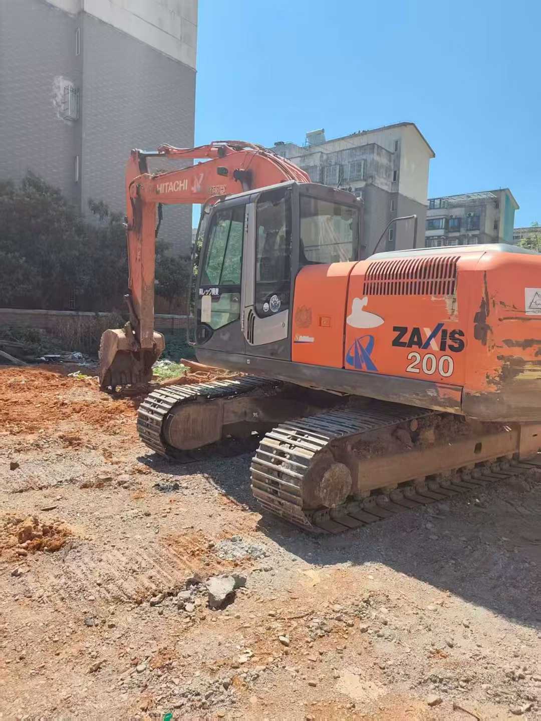 Used Hitachi ZAXIS200 Excavator 2016 Model / 2