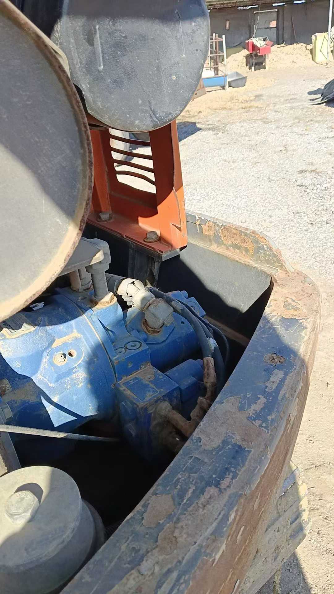 Used Doosan DH55 Excavator 2014 Model / 3