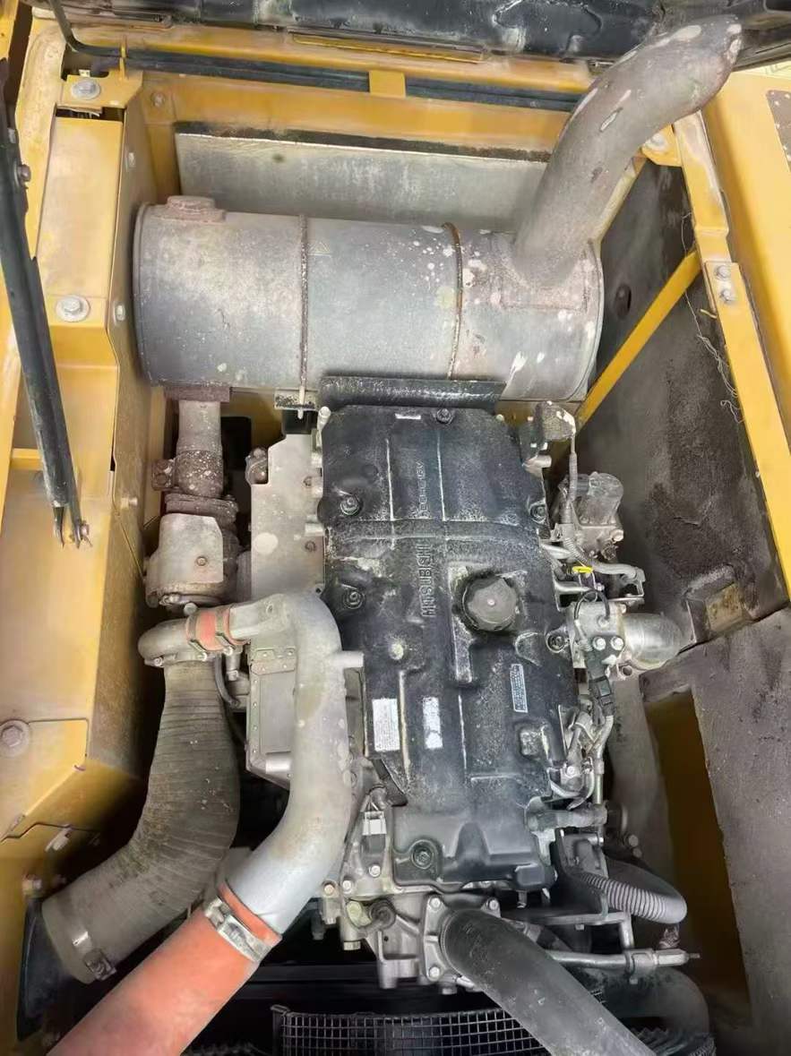 Used Sany SY215W Excavator 2018 Model / 4