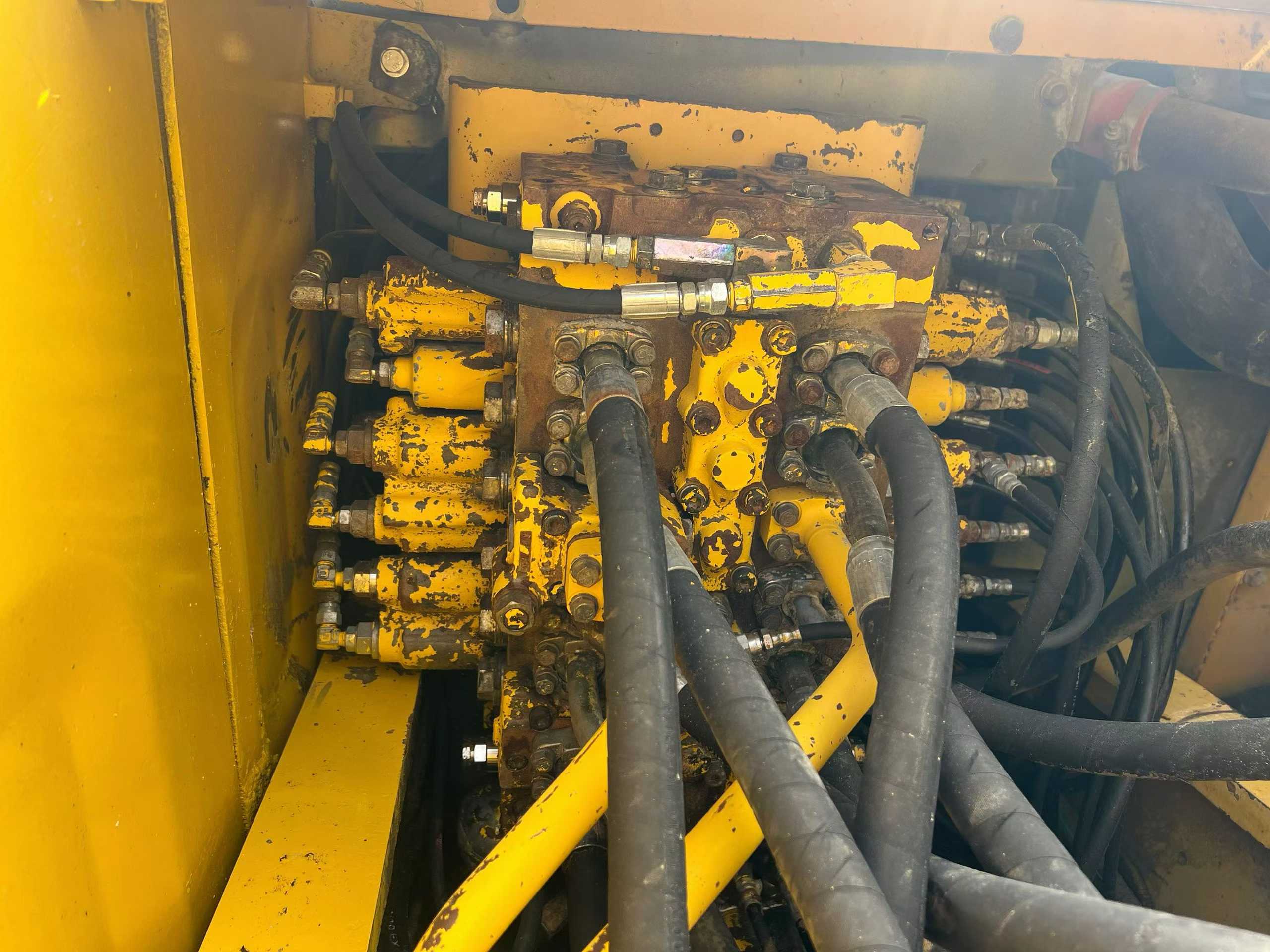 Used Komatsu PW200-7 Excavator 2016 Model / 6