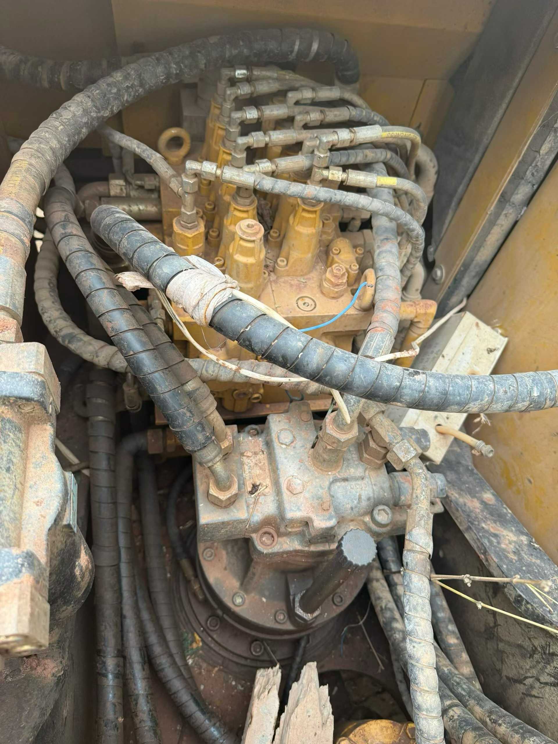 Used Sany SY135 Excavator 2021 Model / 6