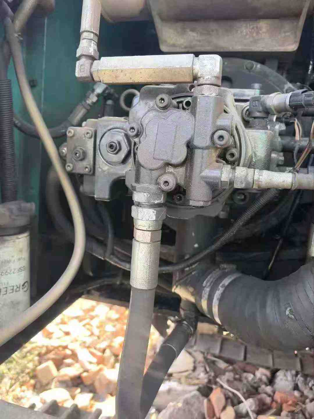 Used Kobelco SK130 Excavator 2016 Model / 4